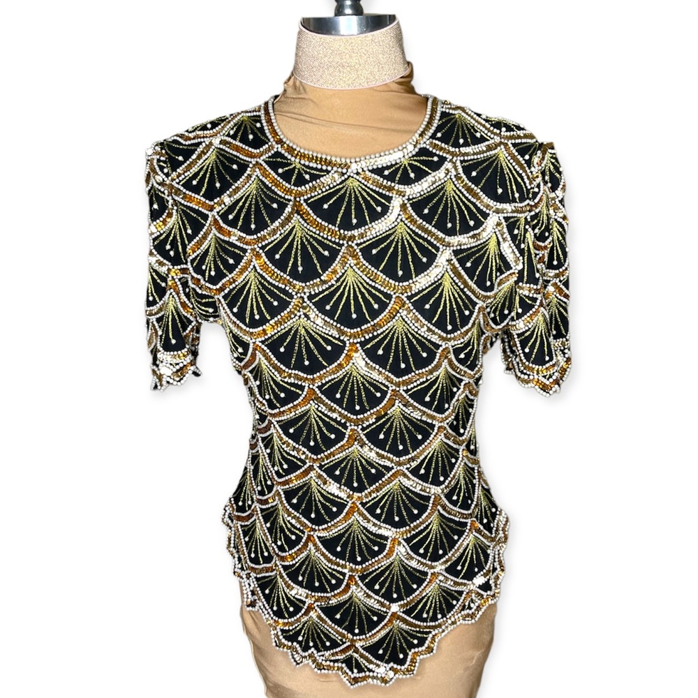 VINTAGE Designer LAWRENCE KAZAR
New York BEADED & SEQUINED TOP
Size Small Clean